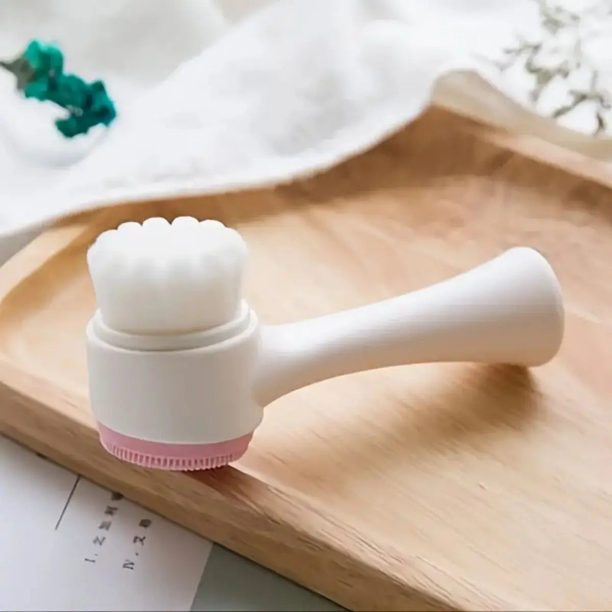 Silicone 2-in-1 Facial Cleansing Brush