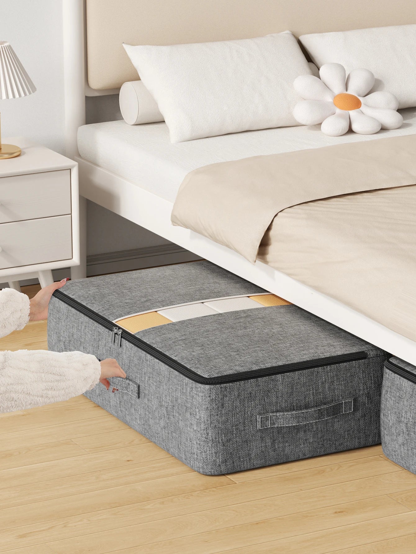 Extra-large underbed storage bag