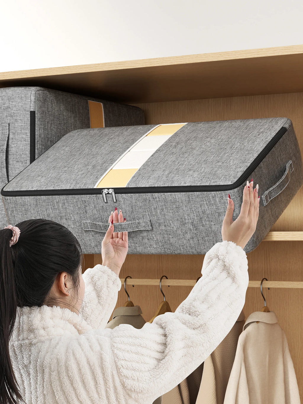 Extra-large underbed storage bag
